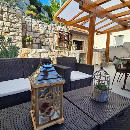 Roza 2 * Ploce (Dubrovnik-Neretva)