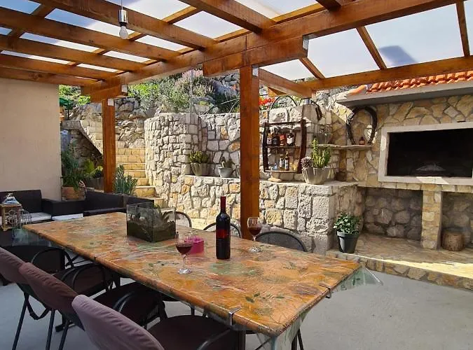 Apartman Roza 2 Ploče